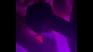 Nam mijn zusje in de hottub te zuigen mijn pik